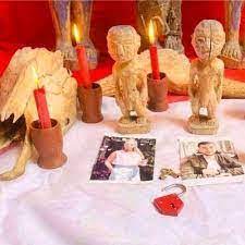 Le voyant sorcier marabout Africain Rituel de retour d’affection qui marche bien